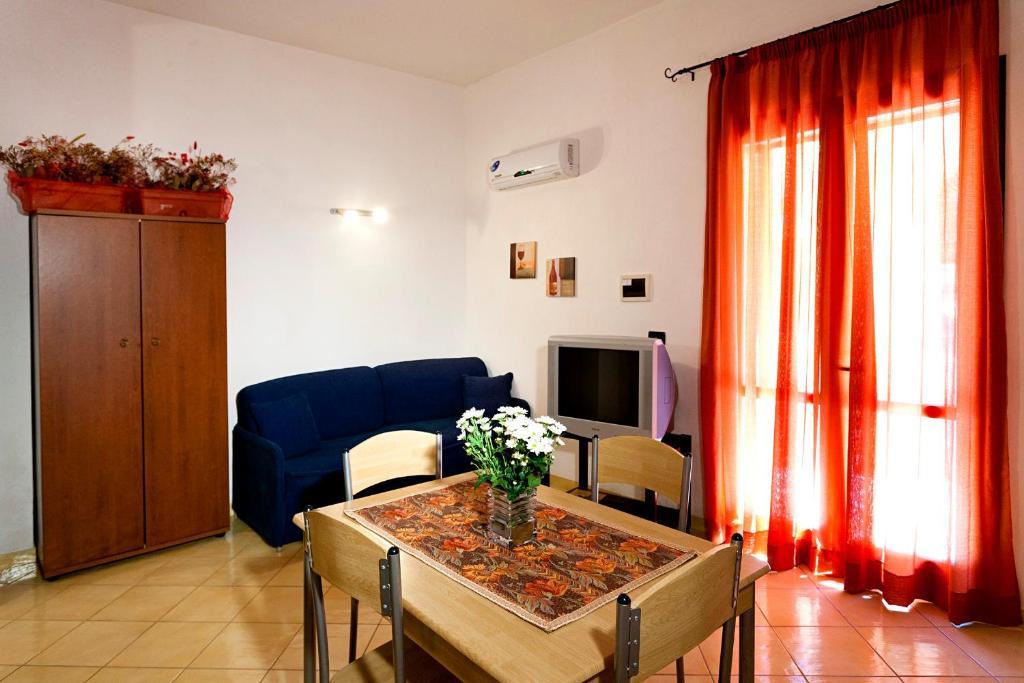 Case Vacanza Le Magnolie Castellammare del Golfo Habitación foto